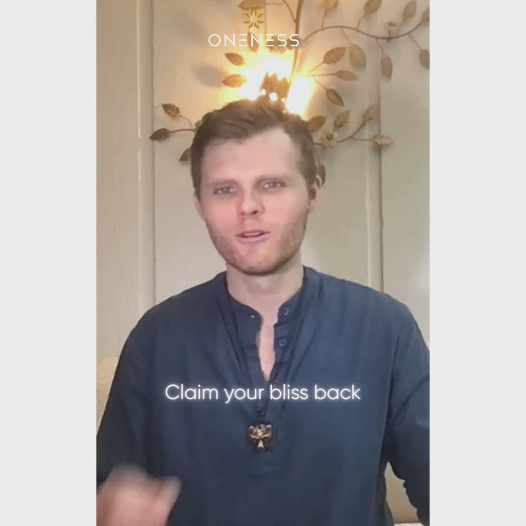 
                  
                    Load and play video in Gallery viewer, Pineapple Express THC Drops |  Fast-Acting Water Soluble Organic Hemp + Antioxidant Blend
                  
                